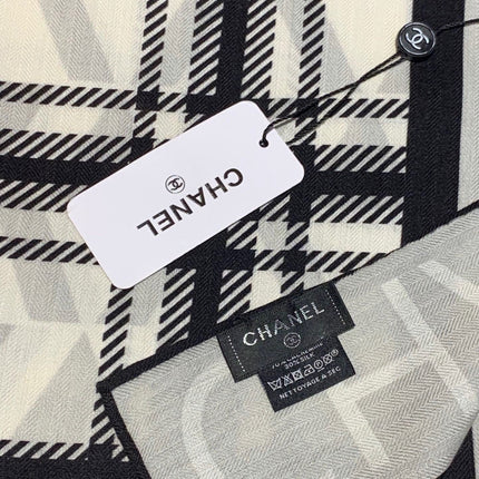 CHANEL 26S SCARF 135 IN CASHMERE AND SILK 309901