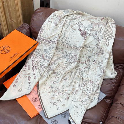 HERMES 26S PRINTED SQUARE SCARF 135 IN SILK 311978