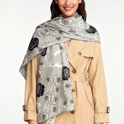 CHANEL 26S SCARF 140 IN SILK AND CASHMERE 313318