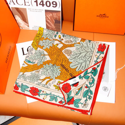 HERMES 26S SCARF 135 IN SILK AND CASHMERE 492454