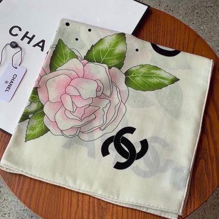 CHANEL 26S SCARF 140 IN SILK AND CASHMERE 509466