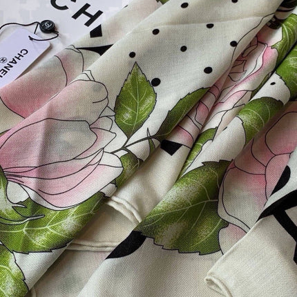CHANEL 26S SCARF 140 IN SILK AND CASHMERE 509466