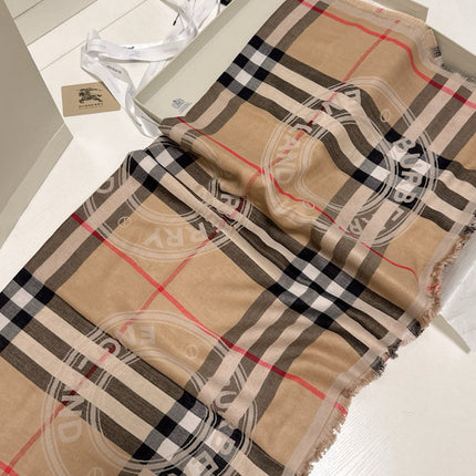 BURBERRY 25S SCARF 140 CM IN CASHMERE 935767