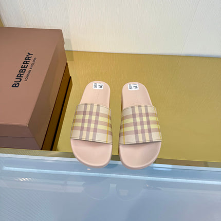BURBERRY 26S SLIDES SANDAL IN LIGHT PINK CALFSKIN