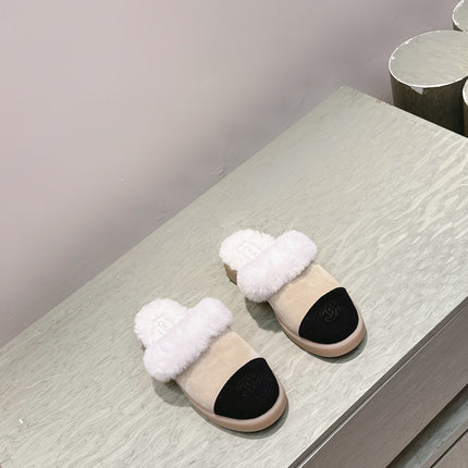 CHANEL 25S FUR-LINED MULES IN BEIGE AND BLACK SUEDE
