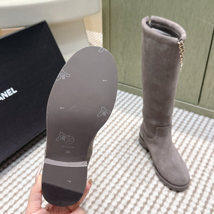 CHANEL 25S KNEE-HIGH BOOTS IN GREY SUEDE GOLD HARDWARE
