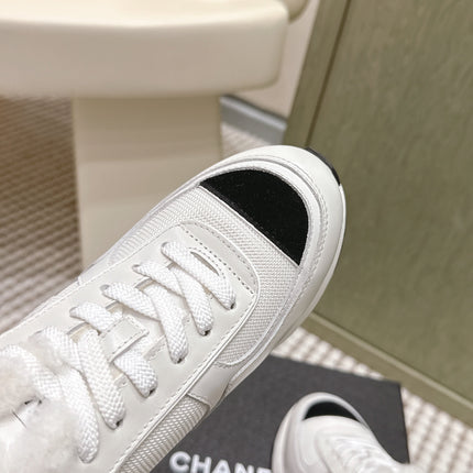 CHANEL 25S SNEAKERS IN WHITE SYNTHETIC FABRIC AND CALFSKIN BLACK SUEDE