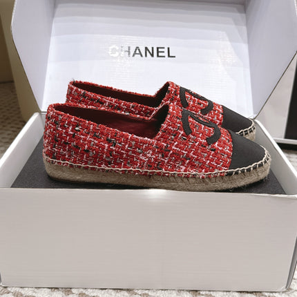 CHANEL 26S SLIP ONS IN RED MIX BLACK TWEED AND PATENT CALFSKIN