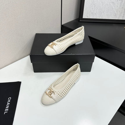 CHANEL 26S TOE FLATS IN WHITE MESH FABRIC