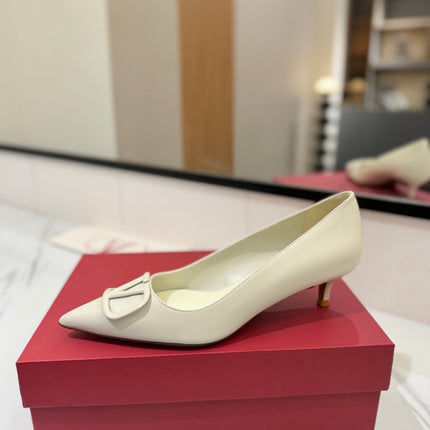 VALENTINO 26S HIGH HEELS 45 MM IN CREAM WHITE SMOOTH CALFSKIN