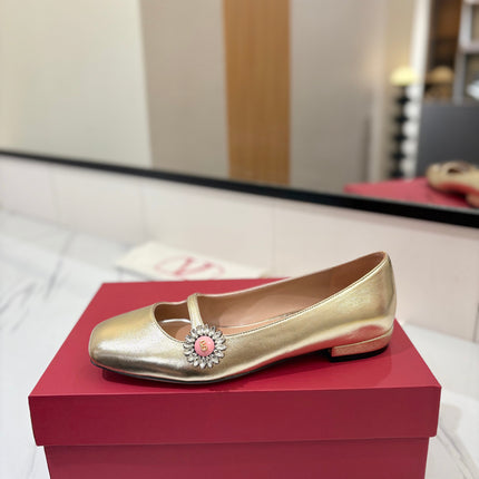 VALENTINO 26S MARY JANE FLATS IN METALLIC GOLD CALFSKIN WITH CRYSTAL FLOWER
