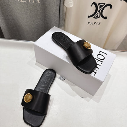LOEWE 26S PEBBLE SLIDE IN BLACK CALFSKIN GOLD HARDWARE