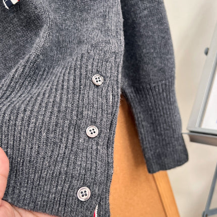 THOM 26S ROUND-NECK KNIT SWEATER 300