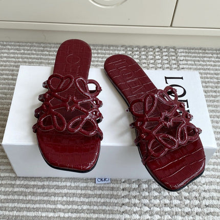LOEWE 26S SLIDE SANDALS IN BURGUNDY RED CROC-EMBOSSED PATENT CALFSKIN