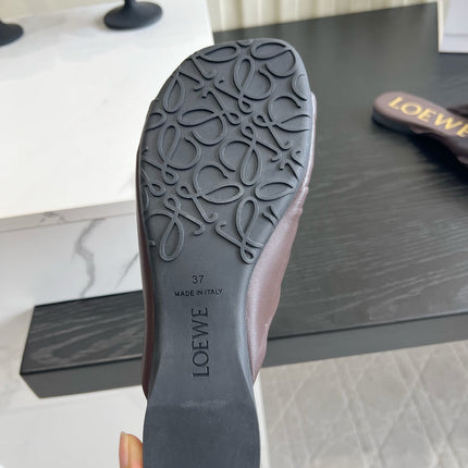 LOEWE 26S SANDALS IN BROWN LAMBSKIN