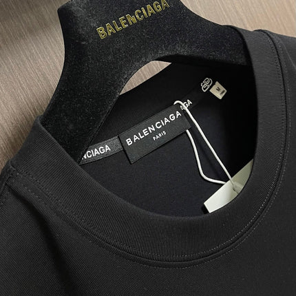 BALENCIAGA 26S SHORT-SLEEVE T-SHIRT 277