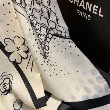 CHANEL 25S SCARF 140 CM IN CASHMERE SILK 941832
