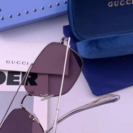 GUCCI 26S RECTANGULAR FRAME IN METAL 424707