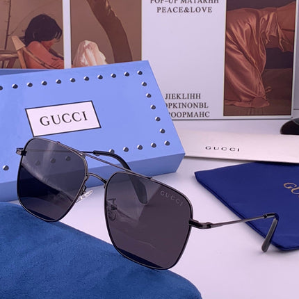 GUCCI 26S RECTANGULAR FRAME IN METAL 424708
