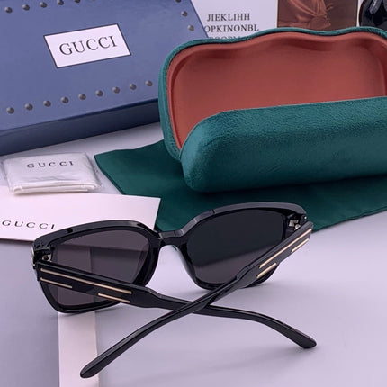GUCCI 26S SQUARE FRAME IN ACETATE 426551