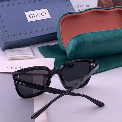 GUCCI 26S SQUARE FRAME IN ACETATE 426554