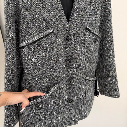 CHANEL 25S COAT 423