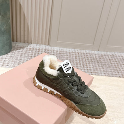 MIUMIU 25S SNEAKERS IN LODEN GREEN TYRE TECHNICAL FABRIC AND SUEDE SHEARLING