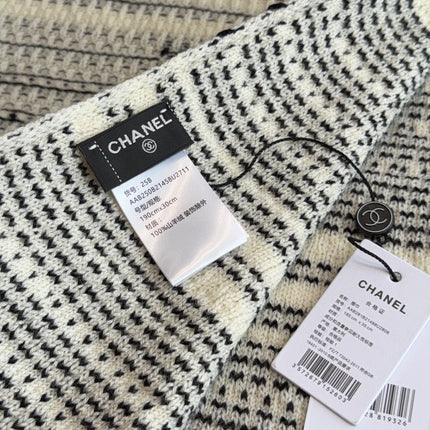 CHANEL 26S SCARF 190 IN CASHMERE 509293