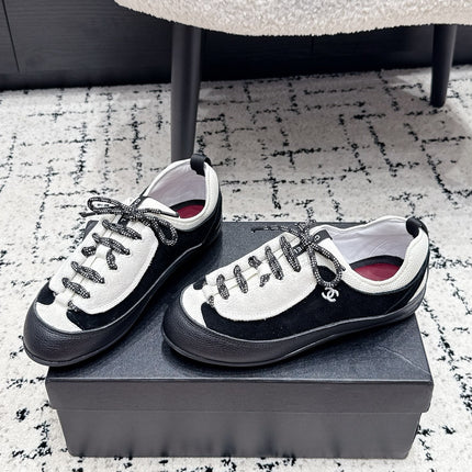 CHANEL 26S LACE-UP SNEAKERS IN WHITE MIX BLACK SUEDE AND LAMBSKIN