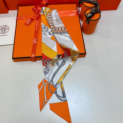 HERMES 26S TWILLY SCARF 86 IN SILK 496172