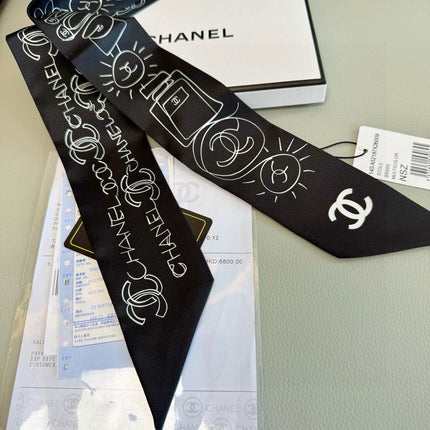 CHANEL 26S TWILLY SCARF 120 IN SILK 432069