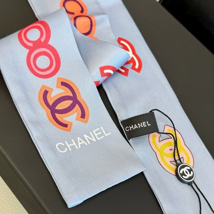 CHANEL 26S TWILLY SCARF 120 IN SILK 374468