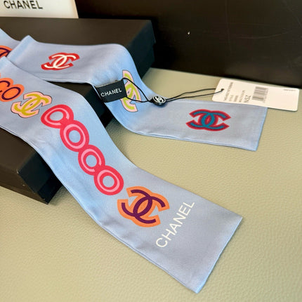 CHANEL 26S TWILLY SCARF 120 IN SILK 374468