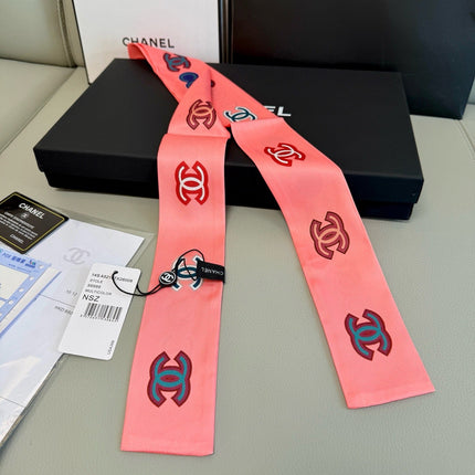 CHANEL 26S TWILLY SCARF 120 IN SILK 407660