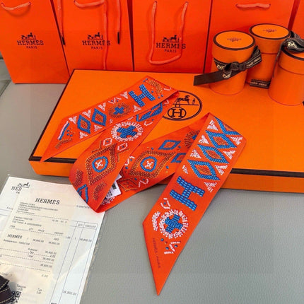 HERMES 26S TWILLY SCARF 86 IN SILK 492636