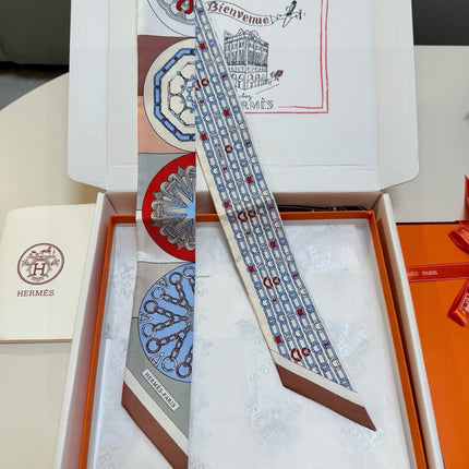 HERMES 26S TWILLY SCARF 86 IN SILK 492642