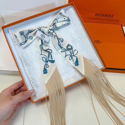 HERMES 26S TWILLY SCARF 86 IN SILK 492610