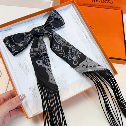 HERMES 26S TWILLY SCARF 86 IN SILK 498690