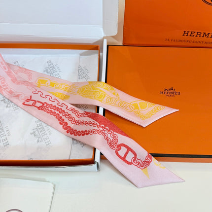 HERMES 26S TWILLY SCARF 86 IN SILK 492625