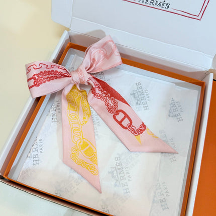 HERMES 26S TWILLY SCARF 86 IN SILK 492625