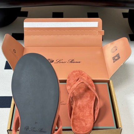 LP 26S THONG SANDALS IN BRICK RED SUEDE