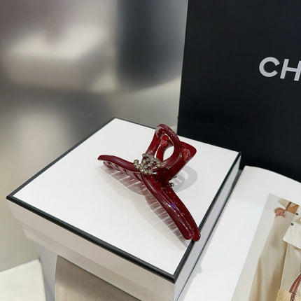 CHANEL 26S HAIR CLIP IN RED ACETATE 512102
