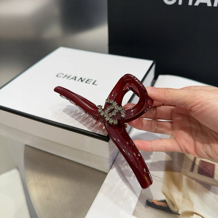CHANEL 26S HAIR CLIP IN RED ACETATE 512102