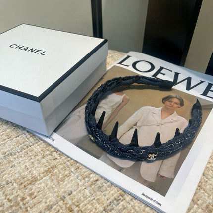 CHANEL 26S HEADBAND IN BLACK LACE FABRIC 505322