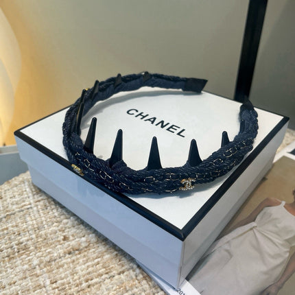 CHANEL 26S HEADBAND IN BLACK LACE FABRIC 505322
