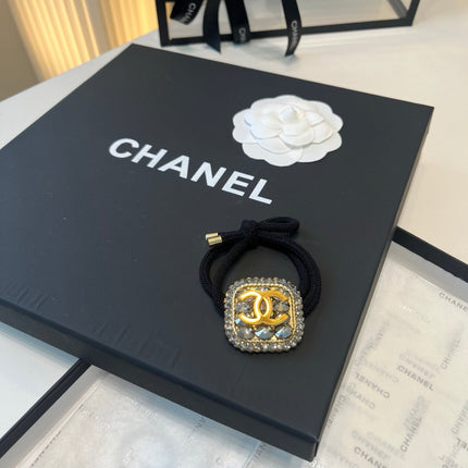 CHANEL 26S HAIR TIE IN BLACK FABRIC 503109