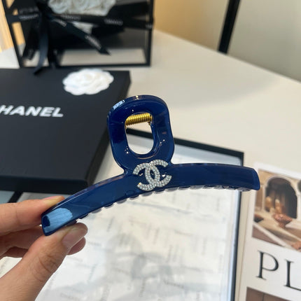 CHANEL 26S HAIR CLIP IN BLUE ACETATE 512116