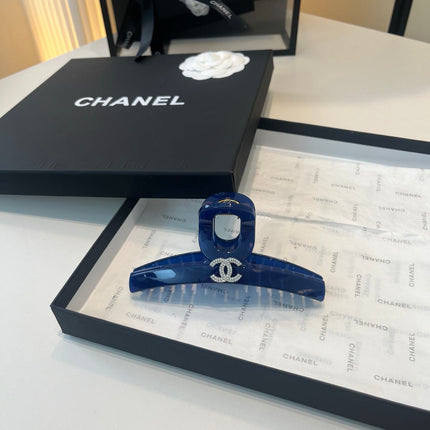 CHANEL 26S HAIR CLIP IN BLUE ACETATE 512116