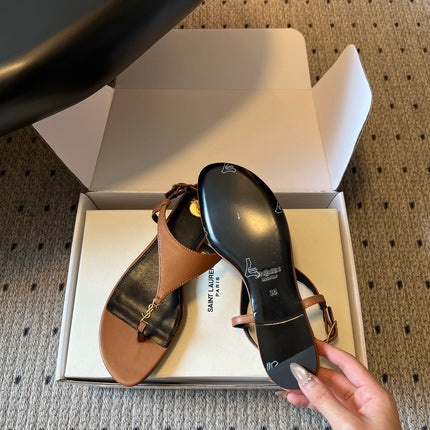 YSL 26S WIDE-STRAP THONG SANDALS IN BROWN CALFSKIN