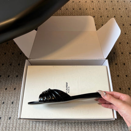 YSL 26S BABYLONE FLAT MULES IN BLACK LAMBSKIN
